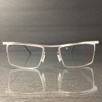 handgemachte metallbrille aus edelstahl